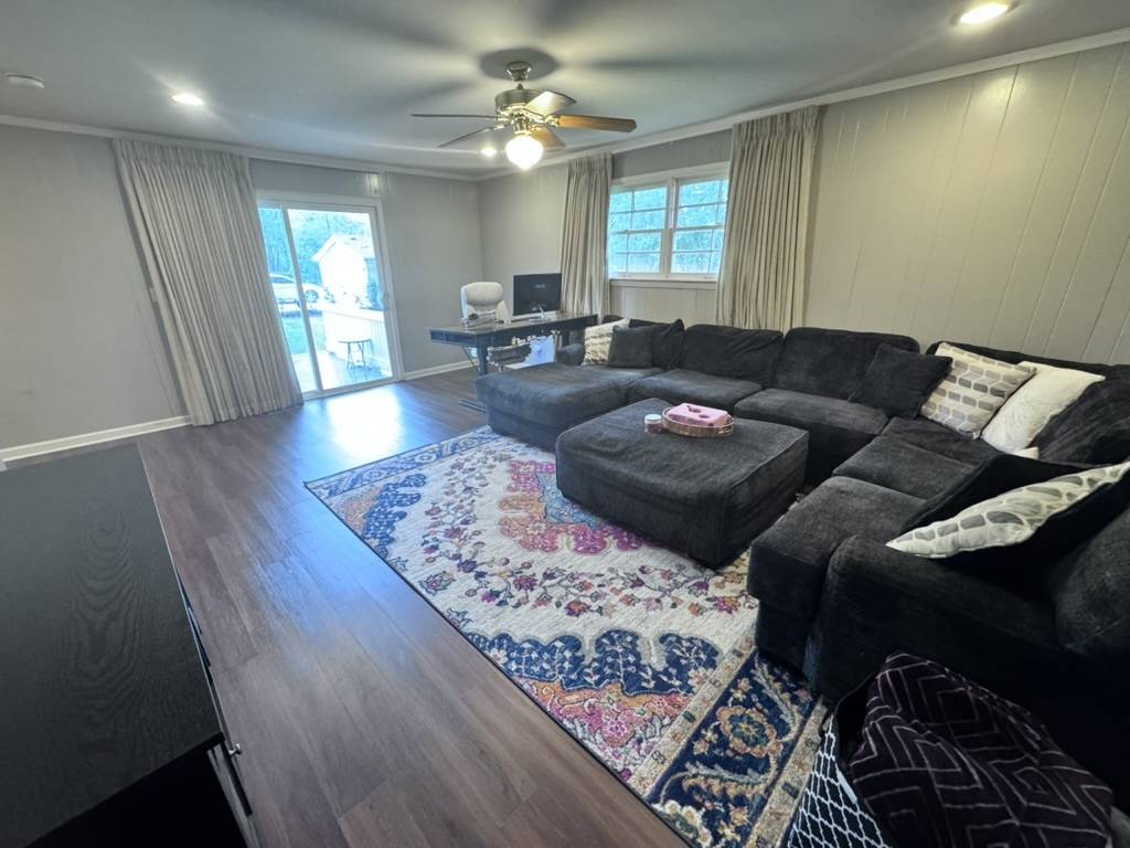 Hoffman Estates, IL 60169,455 Mohave ST