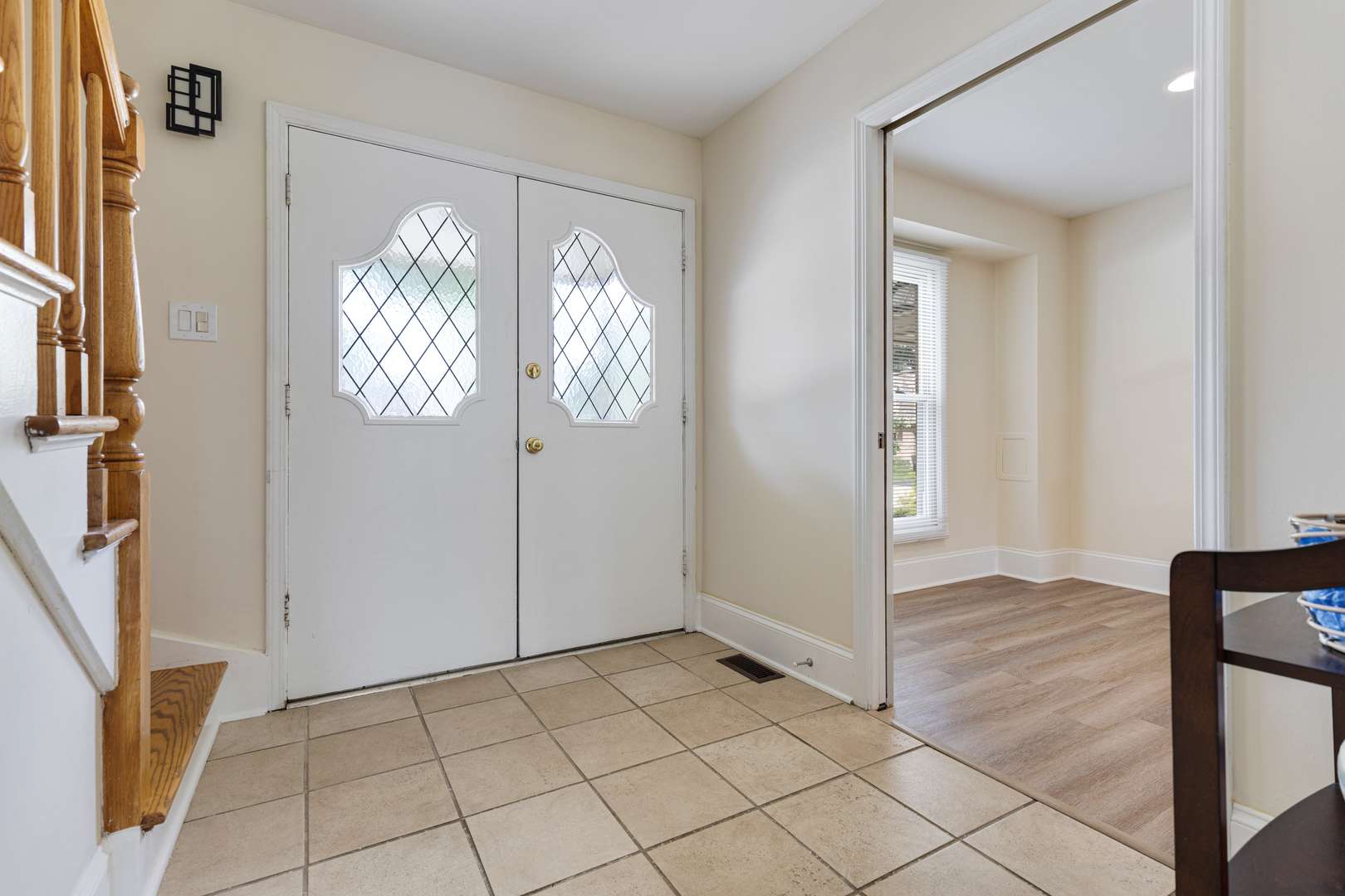 Oak Brook, IL 60523,19W019 Avenue Barbizon