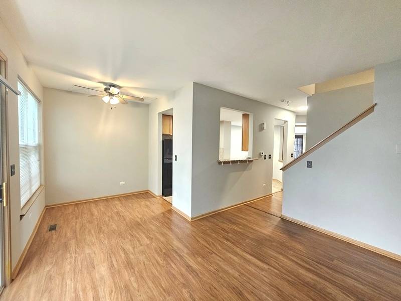 Naperville, IL 60564,2944 White Thorn CIR