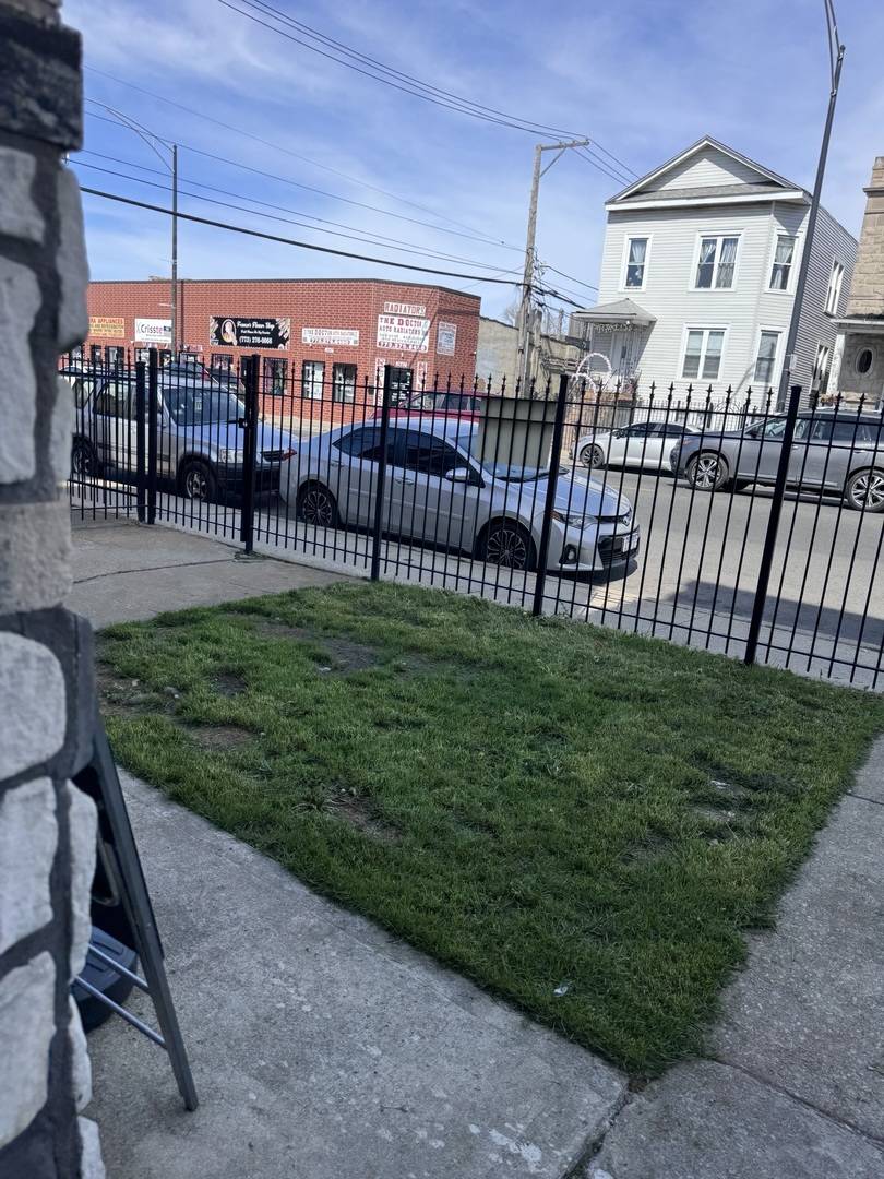 Chicago, IL 60639,1940 N Pulaski RD