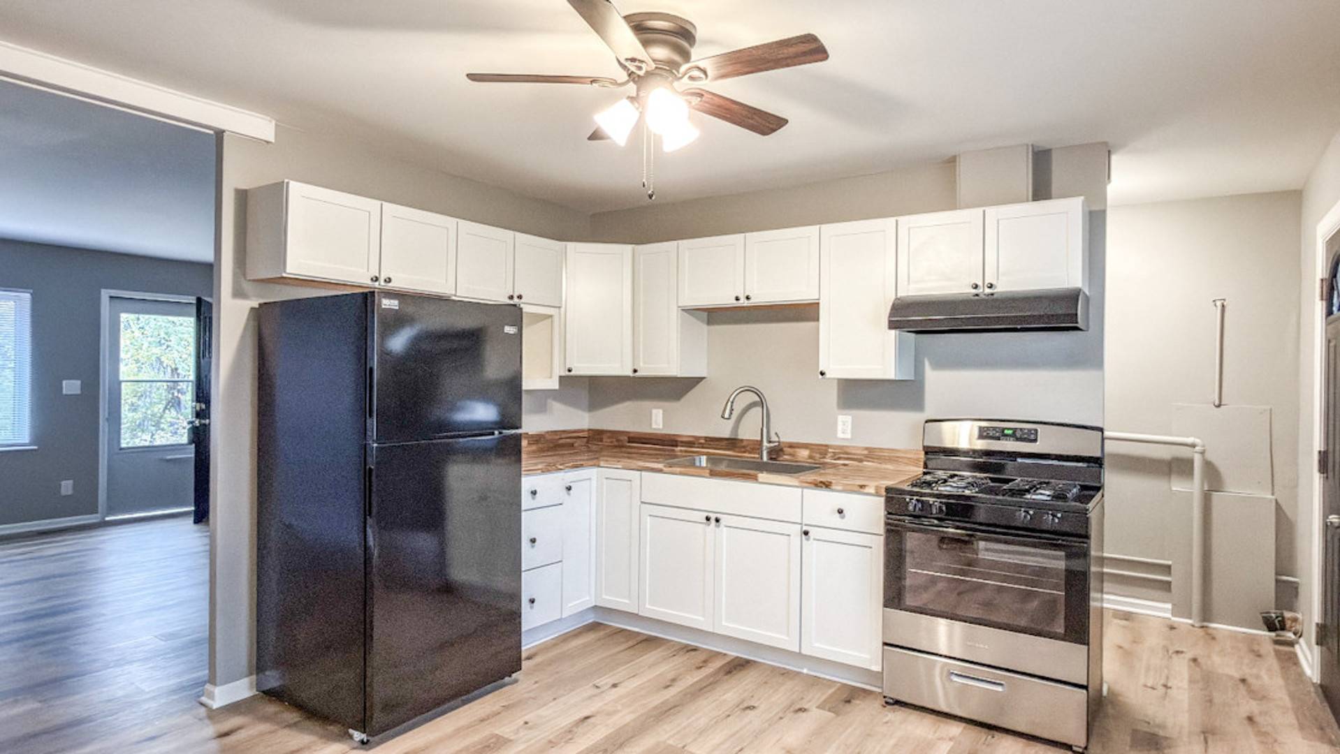 Champaign, IL 61821,3334 Ridgewood DR