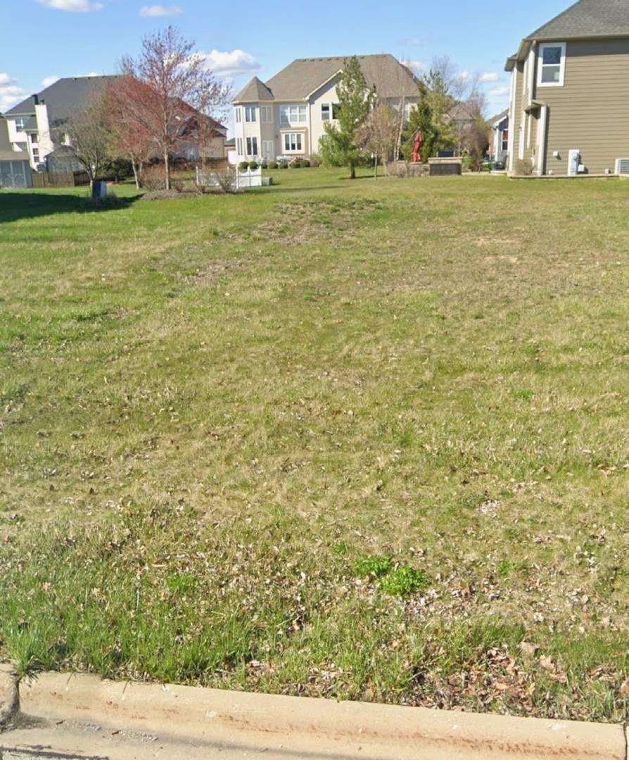 North Aurora, IL 60542,512 Bennett DR