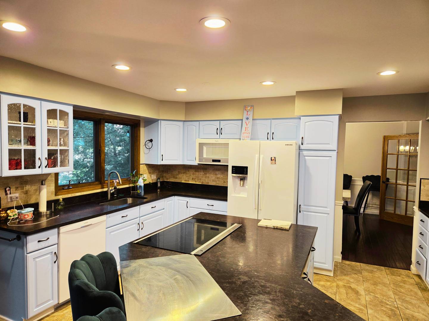 Naperville, IL 60565,2734 Alyssa DR