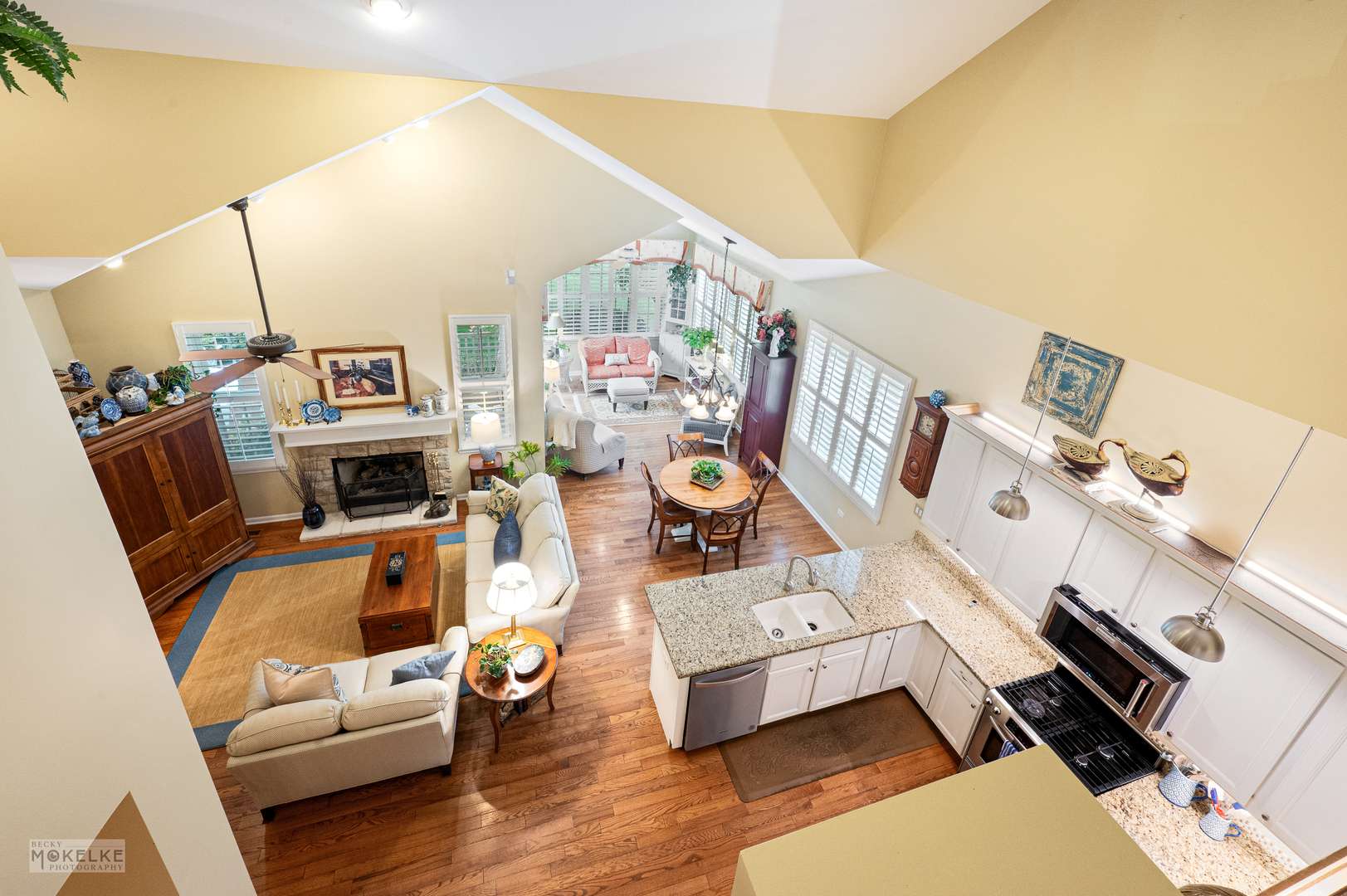 Oswego, IL 60543,796 Colchester DR
