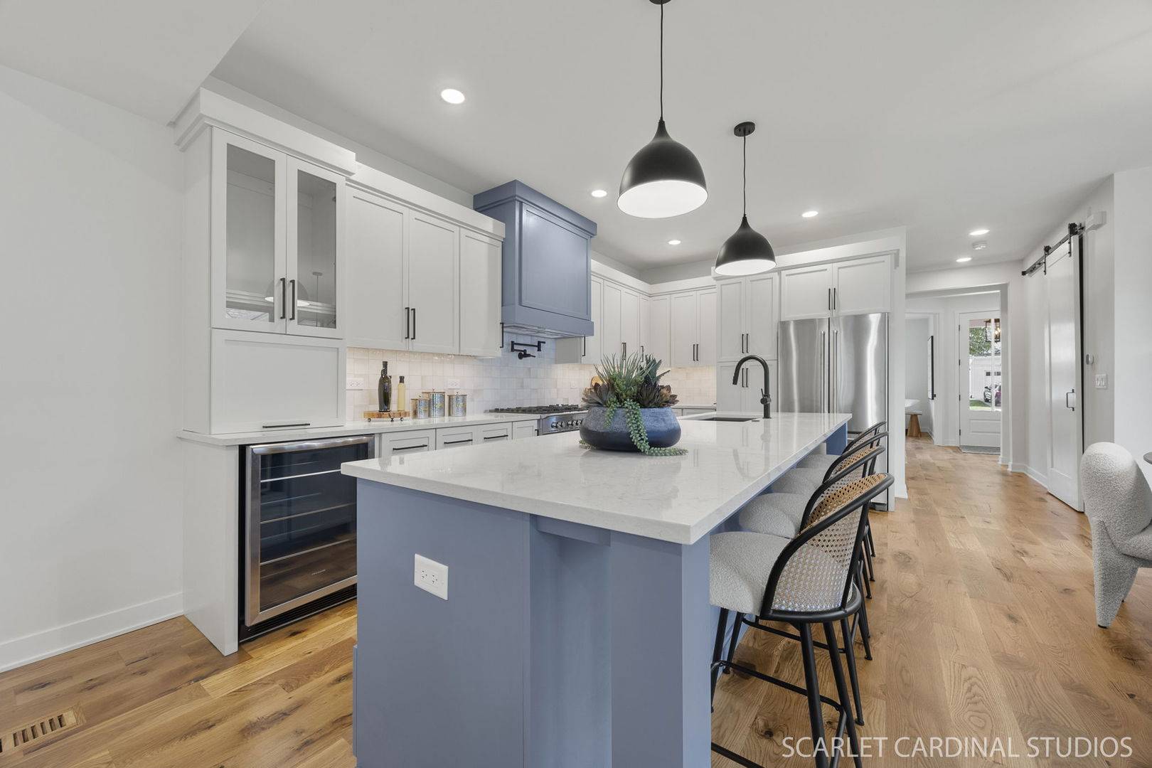 Naperville, IL 60563,715-717 N Brainard ST