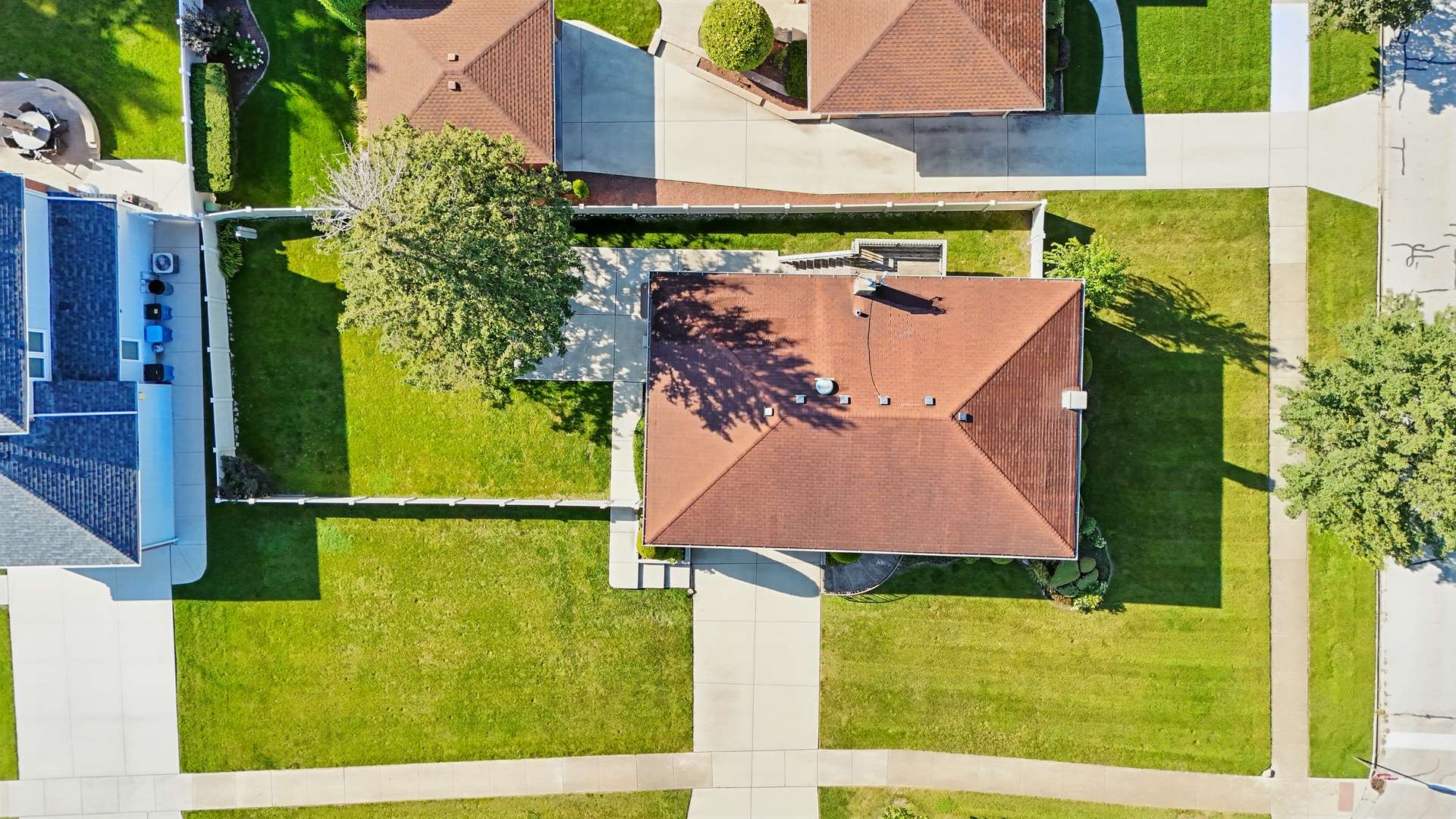 Addison, IL 60101,1505 W Woodland AVE