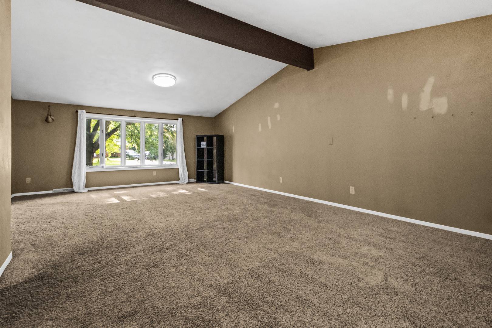 Spring Valley, IL 61362,23 Cambridge DR