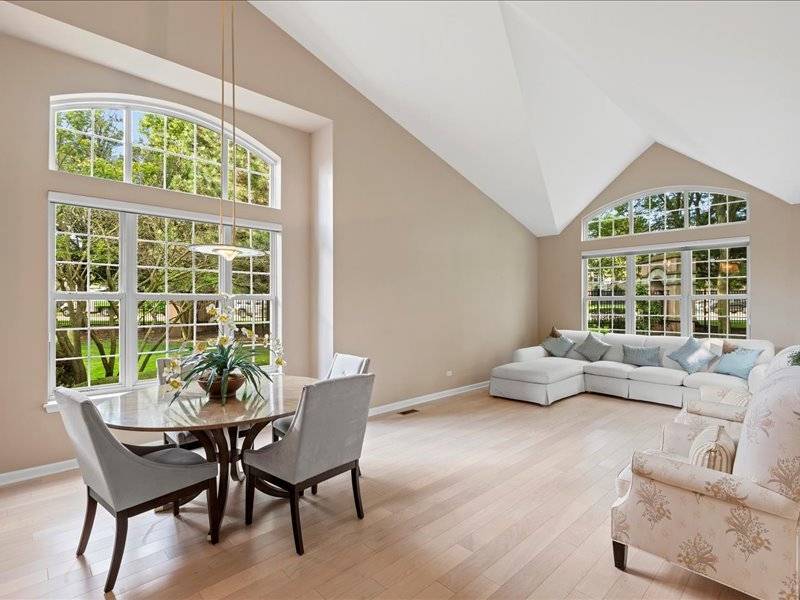 Glenview, IL 60025,3065 Lexington LN