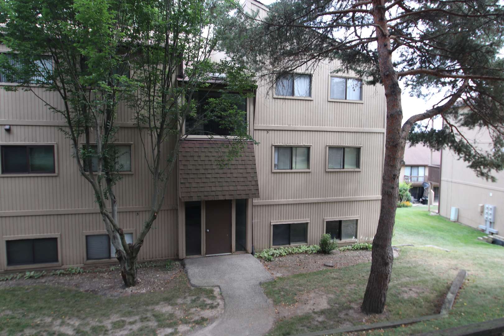 Fox Lake, IL 60020,52 Oak Hill Colony #4