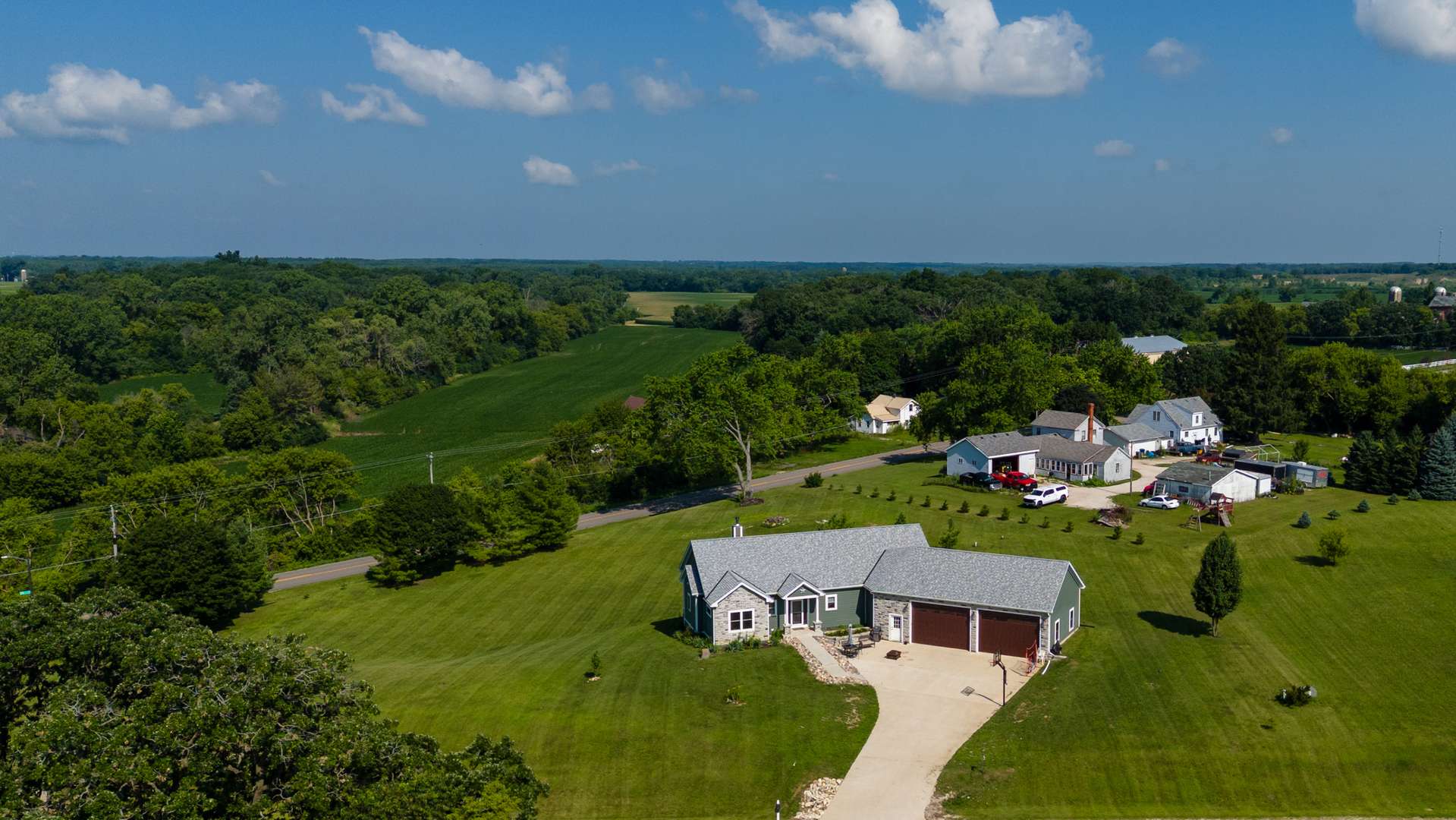 Burlington, WI 53105,37556 52nd ST