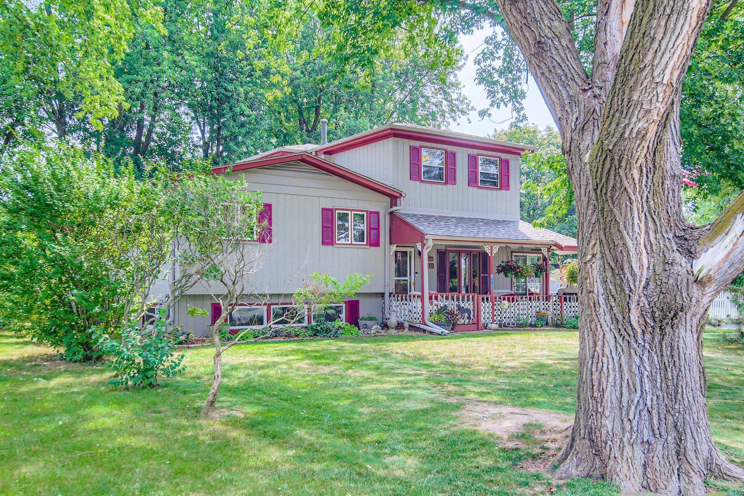 Tinley Park, IL 60477,17121 Ozark AVE