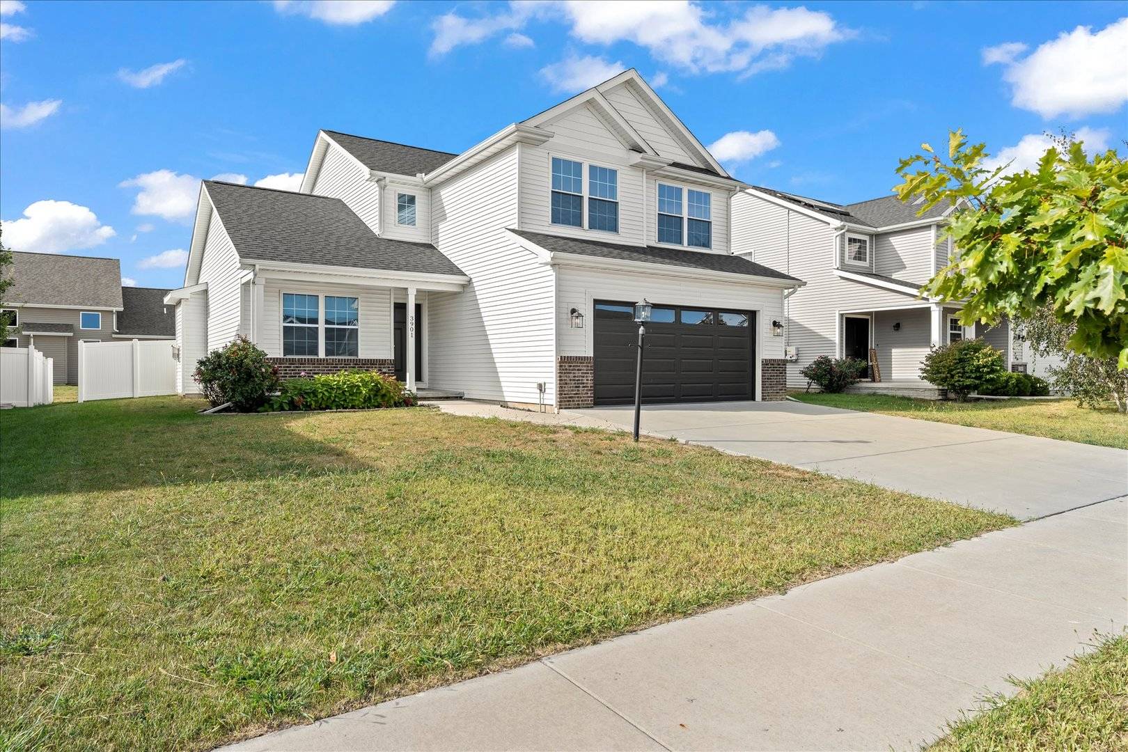 Champaign, IL 61822,3901 Slate DR