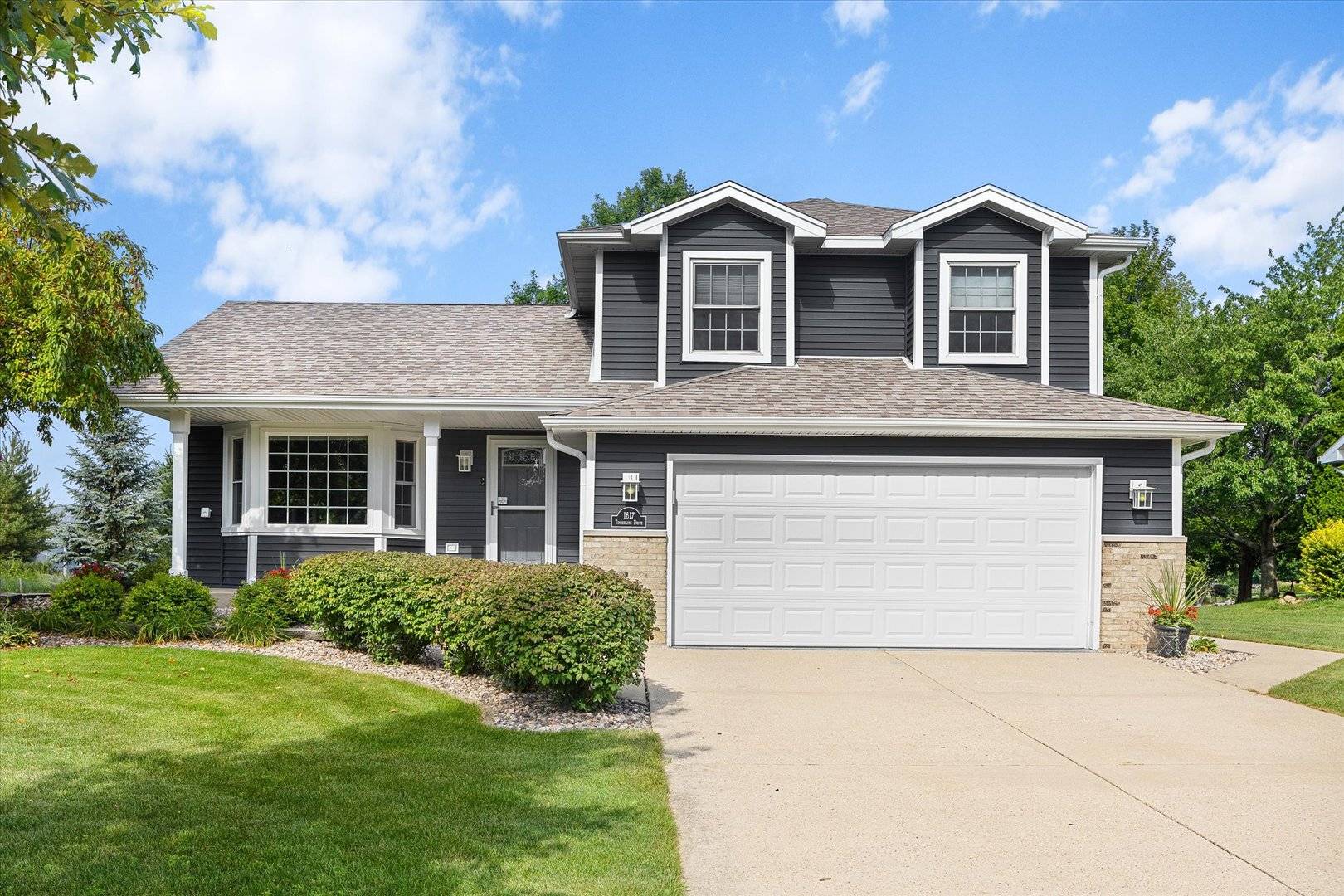 Joliet, IL 60431,1617 TIMBERLINE DR