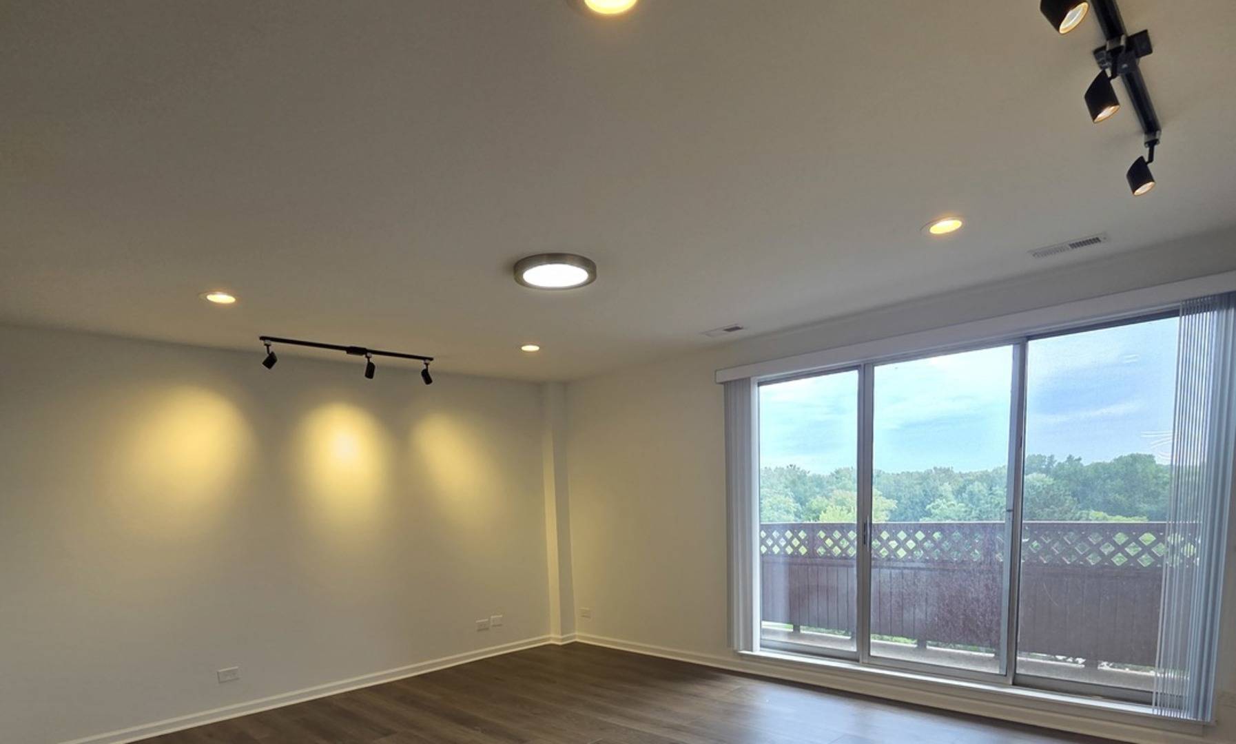 Calumet City, IL 60409,300 Park AVE #639