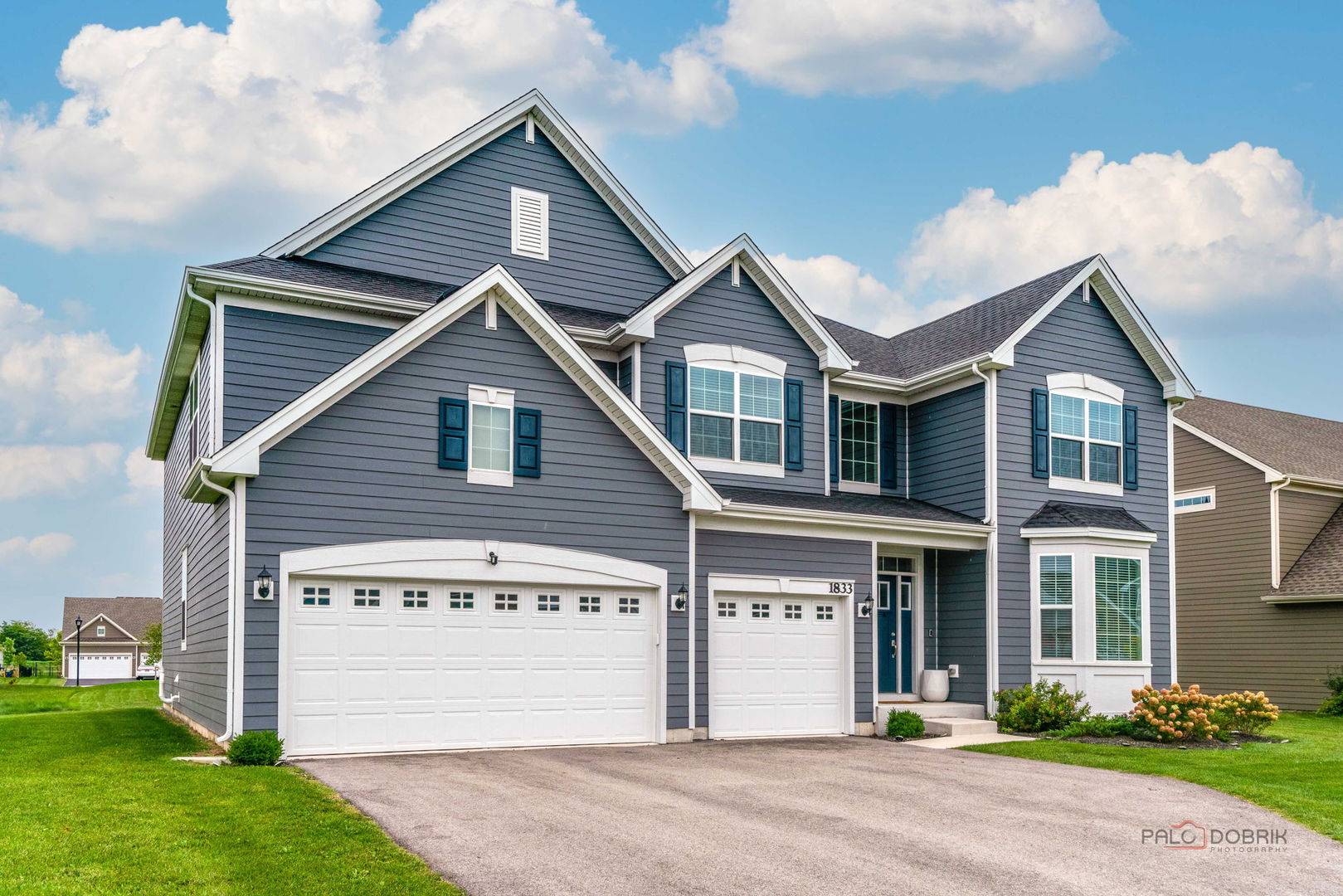 Elgin, IL 60124,1833 CORALITO LN