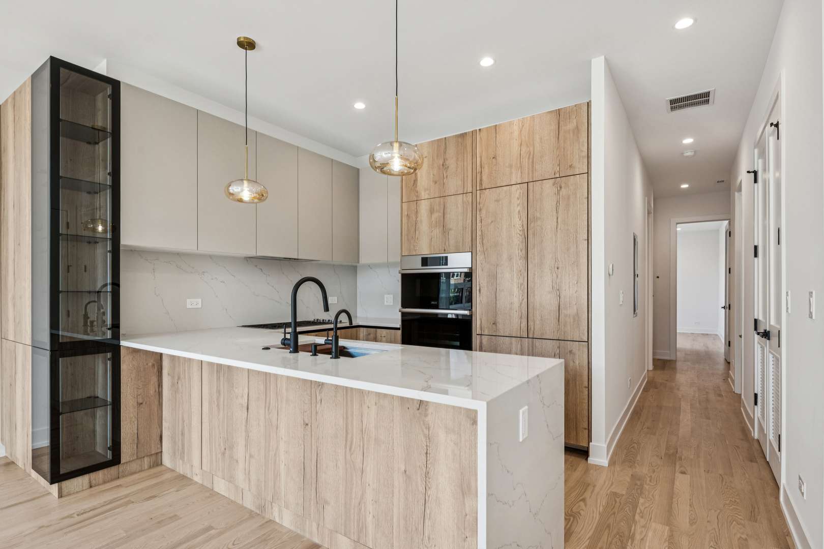 Chicago, IL 60622,2456 W Cortez ST #3E