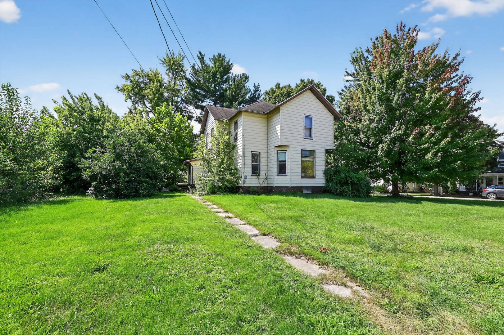 Princeton, IL 61356,21 N Gosse BLVD