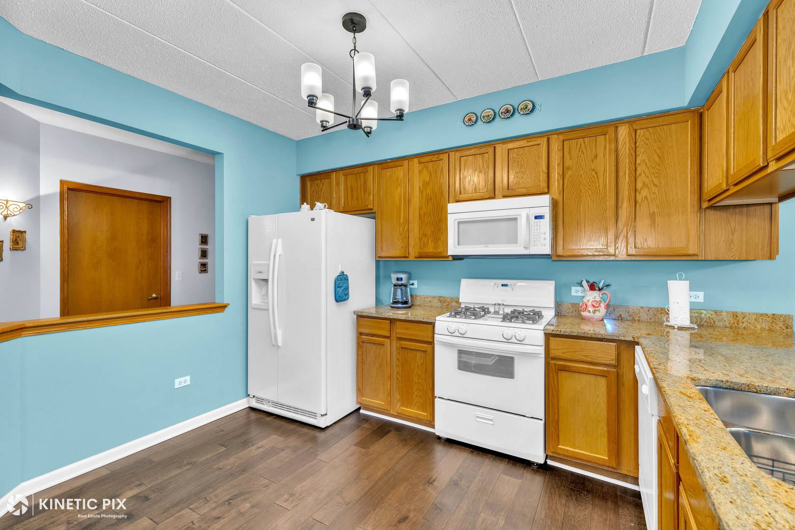 Lombard, IL 60148,2240 S Grace ST #307
