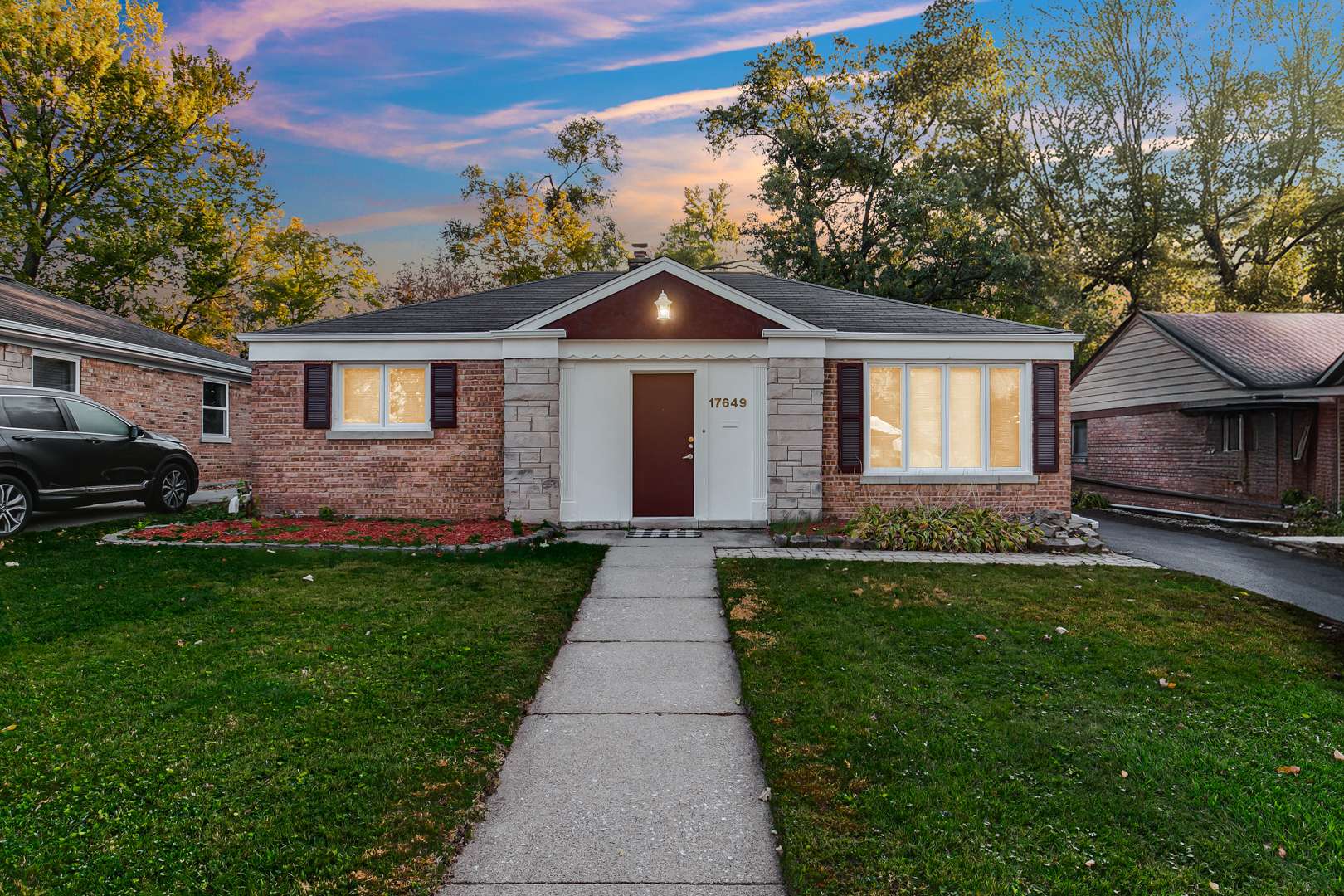 Homewood, IL 60430,17649 Dundee AVE