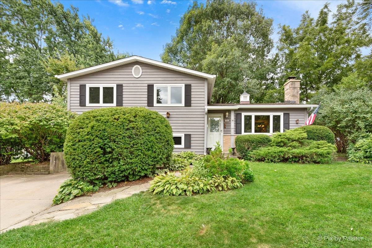 Glendale Heights, IL 60139,669 Terry RD