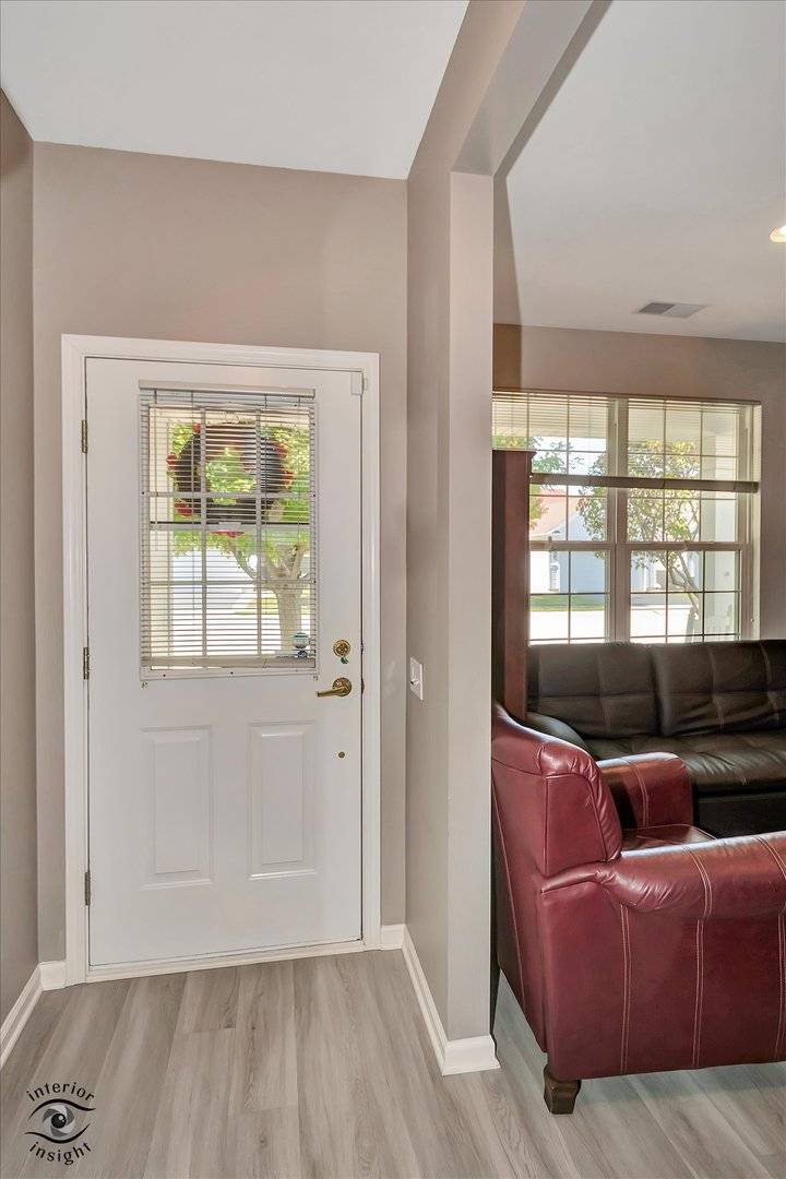 Huntley, IL 60142,12504 CASTLE ROCK DR