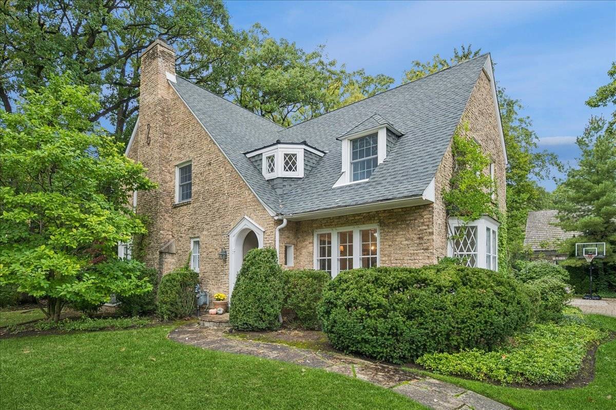 Winnetka, IL 60093,1161 Pine ST