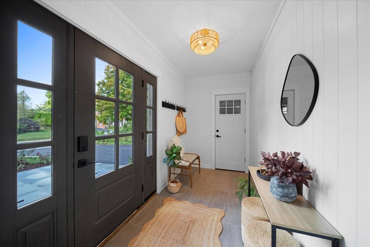 Wilmette, IL 60091,4072 Bunker LN