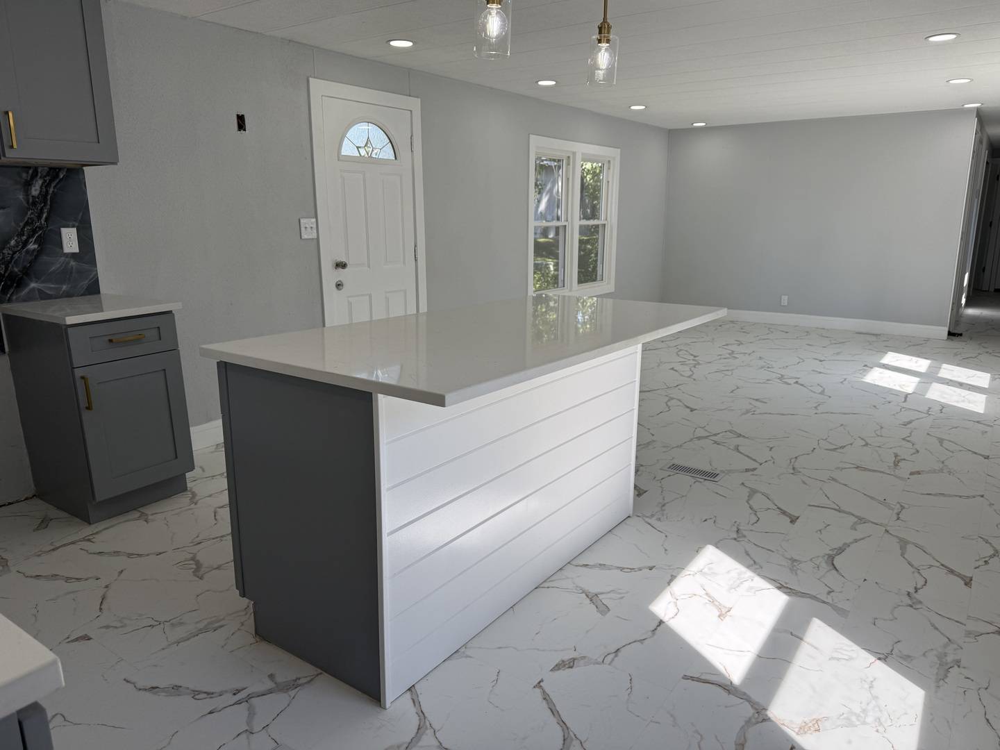 Matteson, IL 60443,126 Knollwood CIR