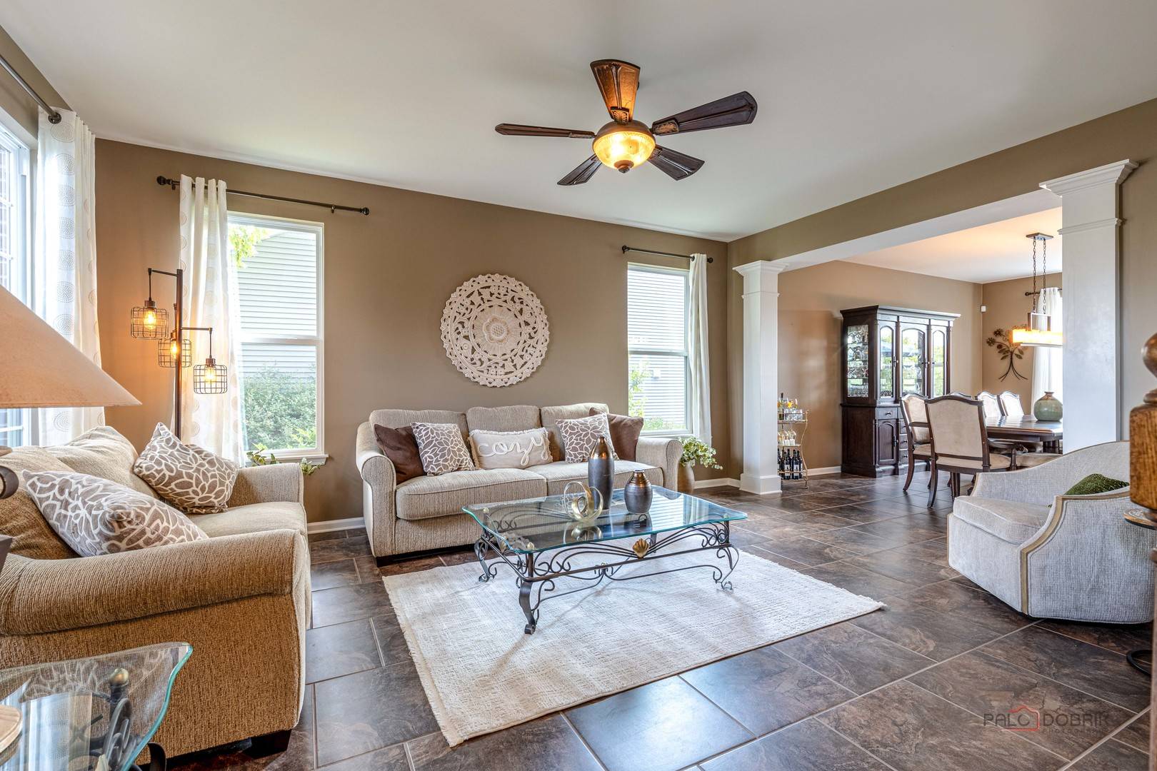 Lindenhurst, IL 60046,724 Porter CIR