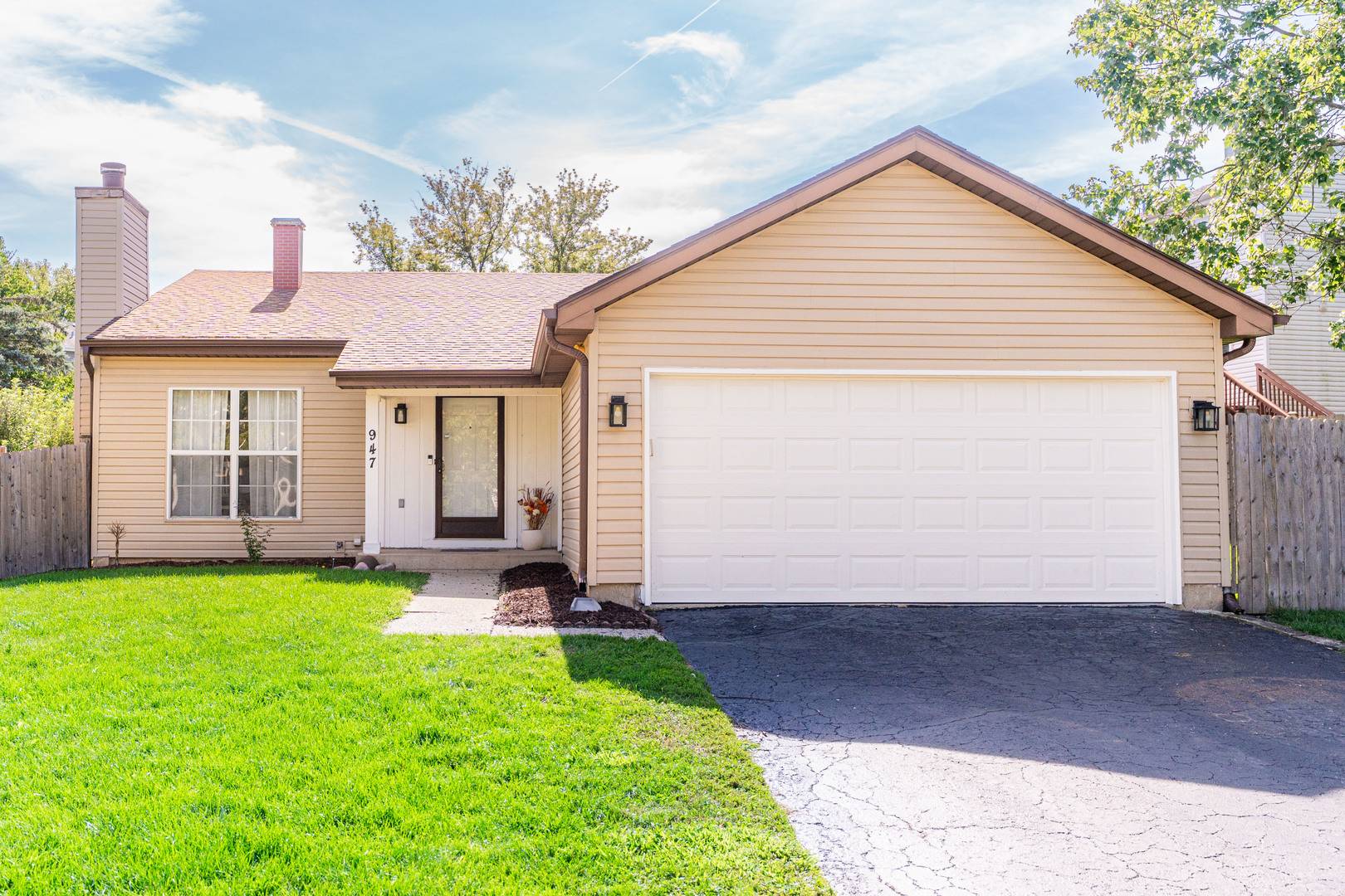 Lombard, IL 60148,947 Aspen DR