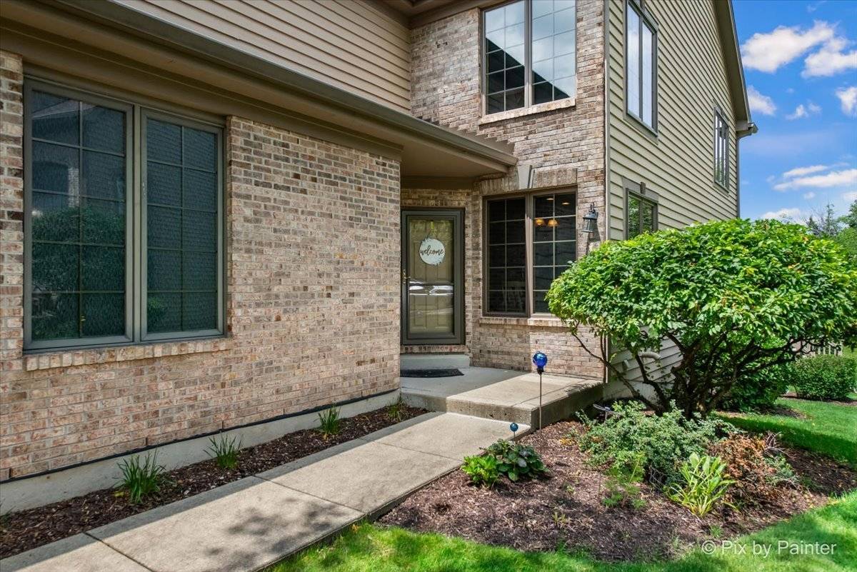 Winfield, IL 60190,26W036 Klein Creek DR