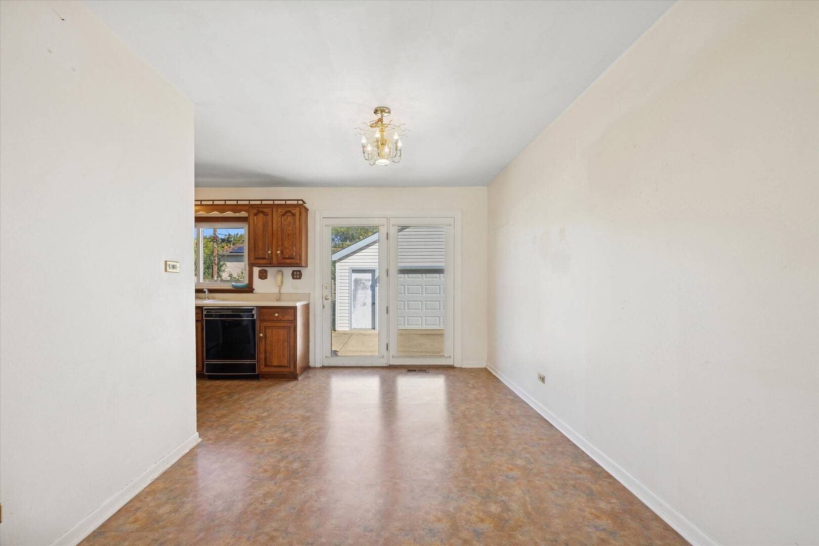 Glendale Heights, IL 60139,68 W Altgeld AVE