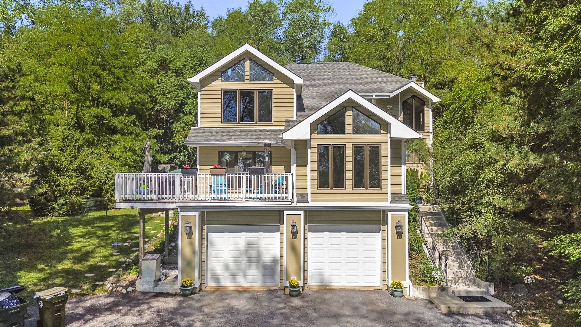 Cary, IL 60013,902 Spring Beach WAY
