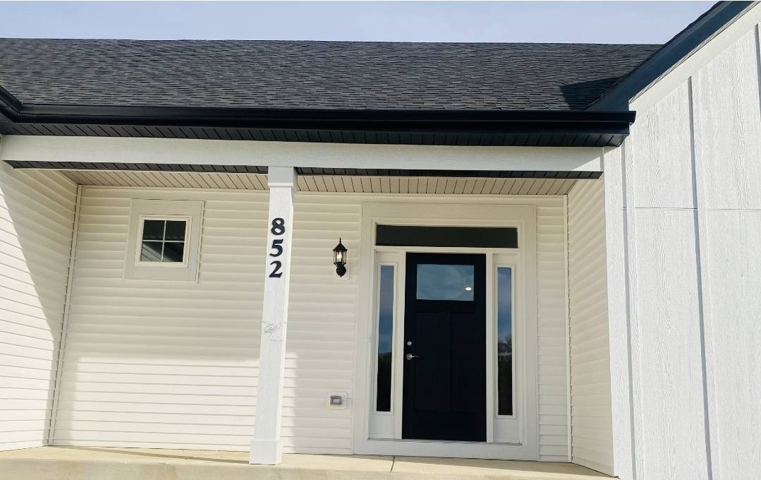 Yorkville, IL 60560,852 Timber Oak LN