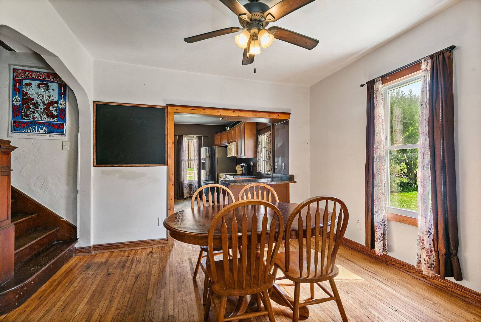 Dekalb, IL 60115,318 S 8th ST