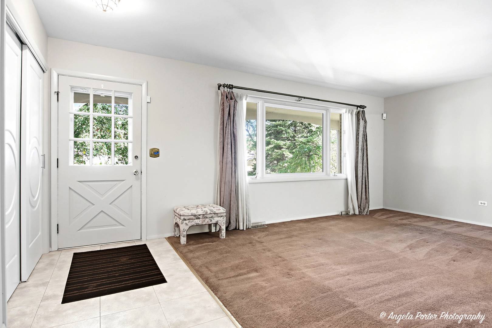 Waukegan, IL 60087,2615 Blanchard RD