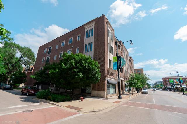 Chicago, IL 60614,2401 N Janssen ST #208