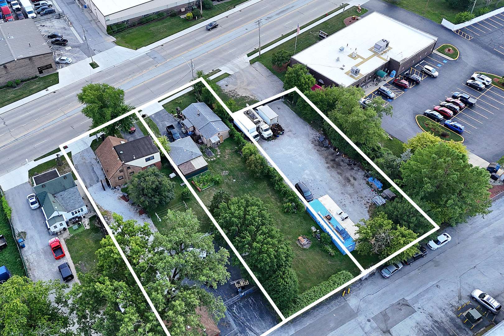 Crestwood, IL 60418,4424 Midlothian Turnpike