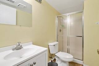 Buffalo Grove, IL 60089,35 Buckingham LN