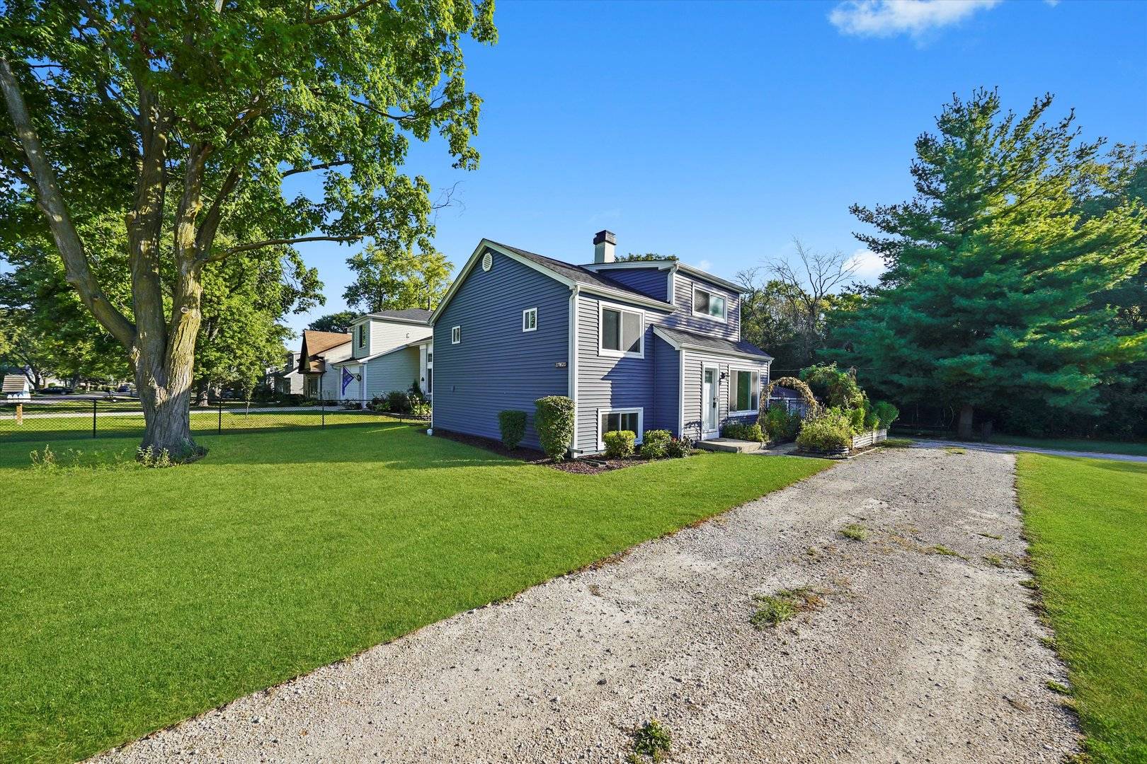 Winfield, IL 60190,27W120 Williams ST