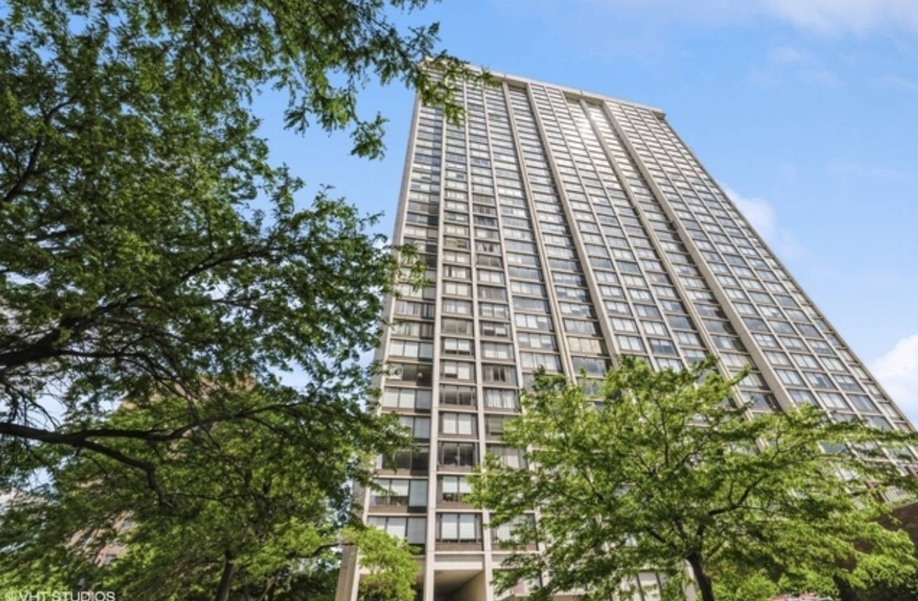 Chicago, IL 60640,5455 N Sheridan RD #2612-2615