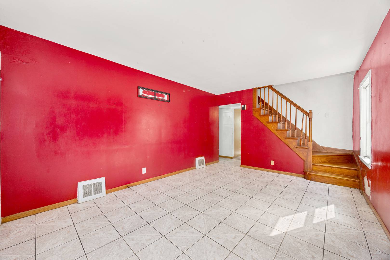 Calumet City, IL 60409,11 166th ST