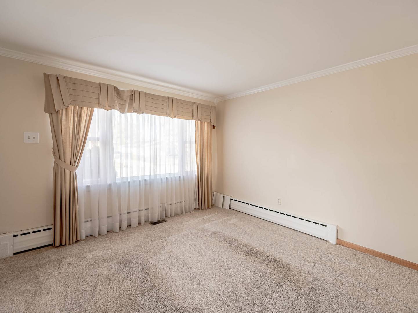 Oak Lawn, IL 60453,5831 W 89th ST