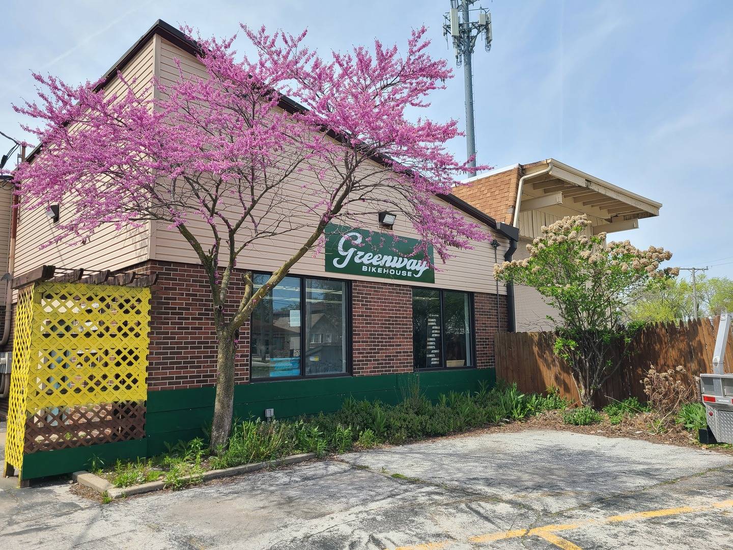 Lansing, IL 60438,18418 Wentworth AVE