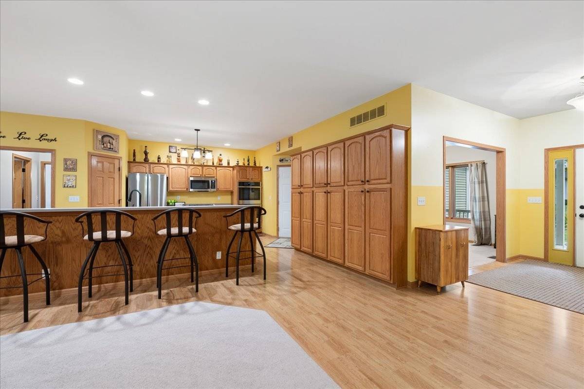 Genoa, IL 60135,11605 Ellwood Greens RD