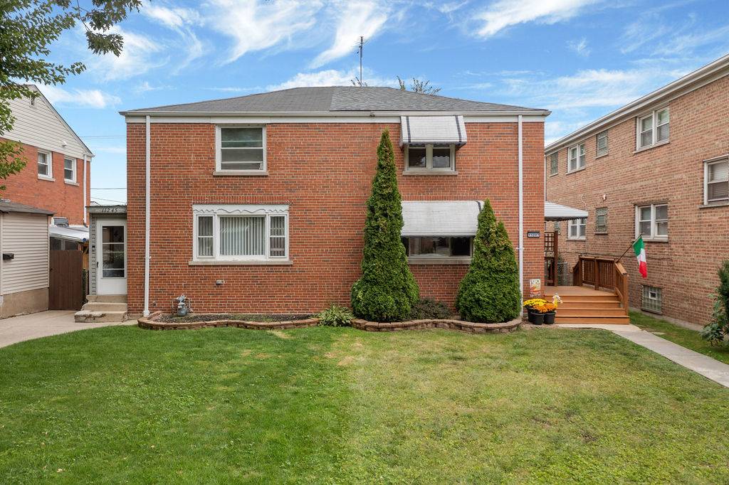 Chicago, IL 60617,11247 S Avenue L