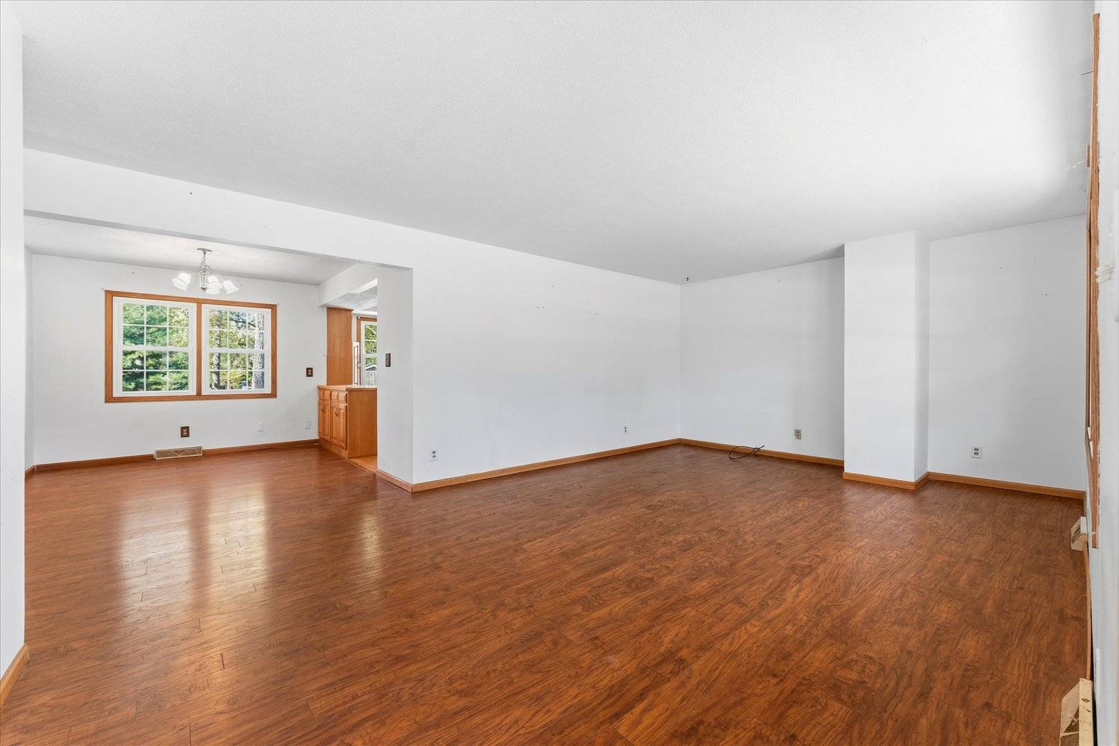 Mahomet, IL 61853,1101 Mcdougal RD