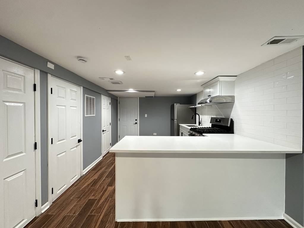 Chicago, IL 60639,2317 N KEELER ST #GDN