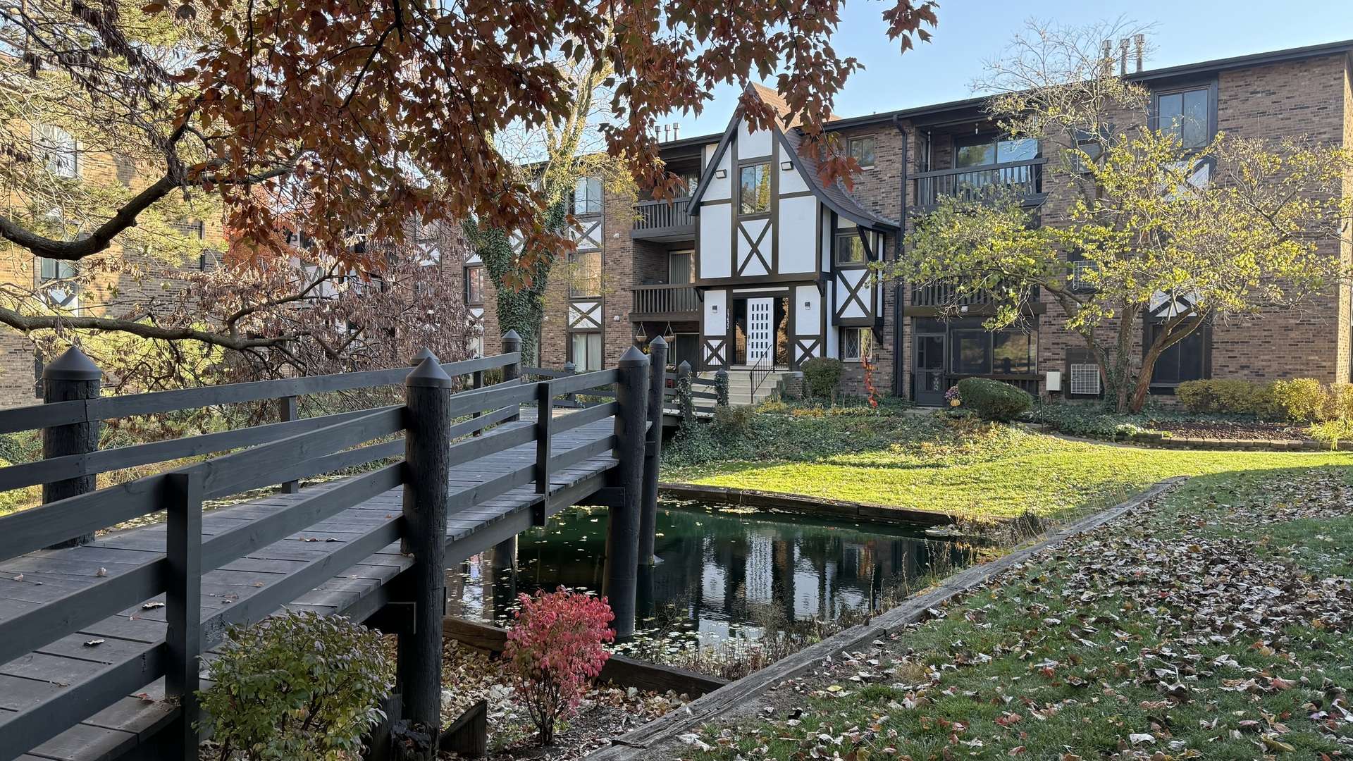 Crestwood, IL 60418,Address not disclosed