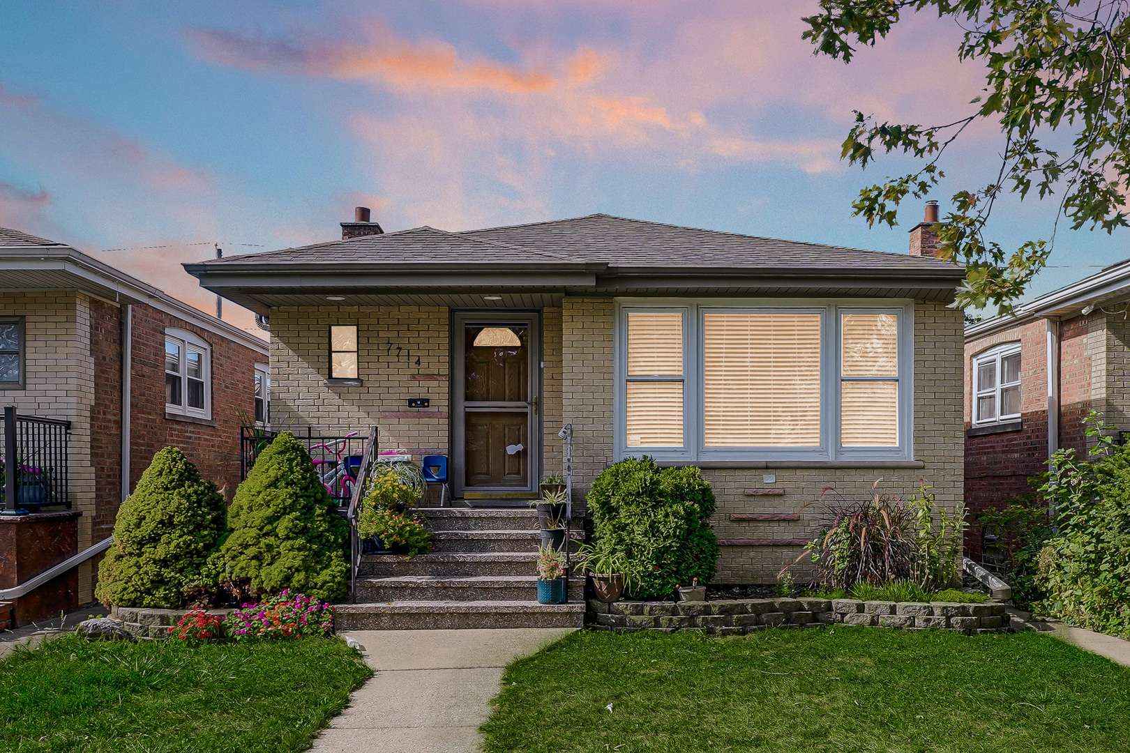 Burbank, IL 60459,7714 Lavergne AVE